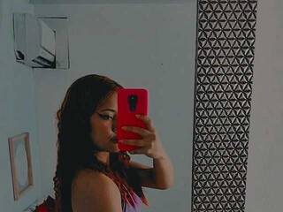 צ'אט וידאו ארוטי Deboorah