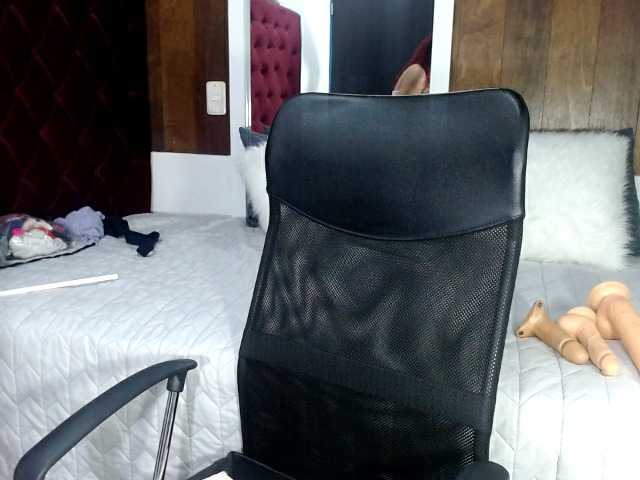 צילומי מסך משודרים DeborahFox