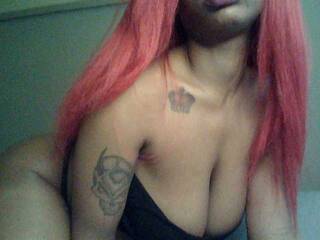 צ'אט וידאו ארוטי DelightfulDark