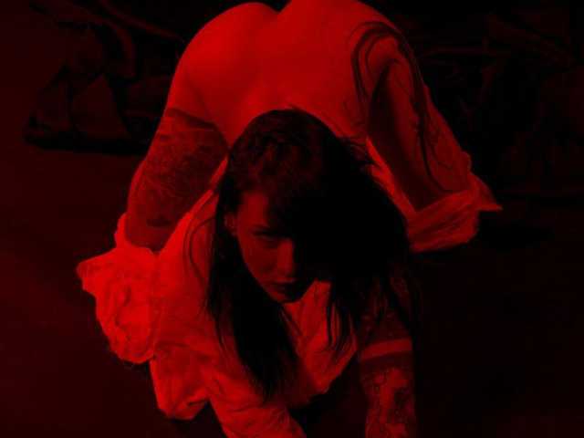 תמונה של הפרופיל DominatrixDemonia