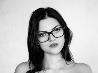 צ'אט וידאו ארוטי JaneChinaski