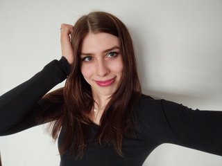 צ'אט וידאו ארוטי desirePIA