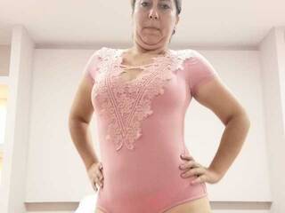 צ'אט וידאו ארוטי DIana-Catlin