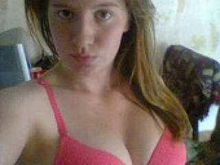 צ'אט וידאו ארוטי dianochka18