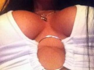 צ'אט וידאו ארוטי digirl