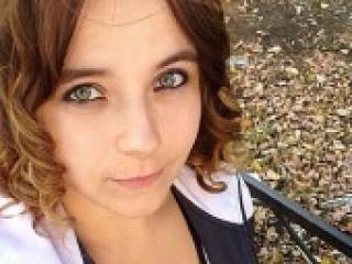 צ'אט וידאו ארוטי diorika