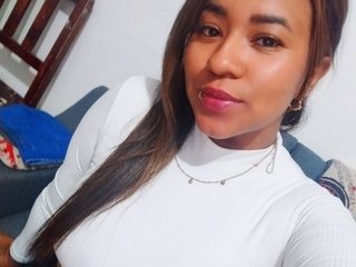 צ'אט וידאו ארוטי Diosamorena15
