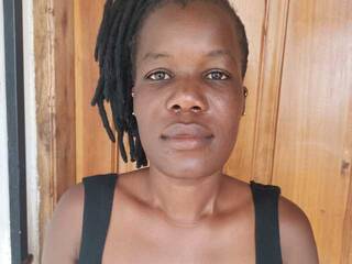 צ'אט וידאו ארוטי Dizzylaughter