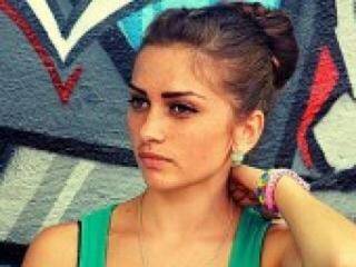 צ'אט וידאו ארוטי dolce20