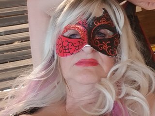 צ'אט וידאו ארוטי MissLuluDivine