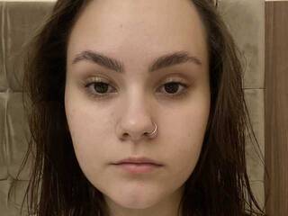 צ'אט וידאו ארוטי DongMcclurkin