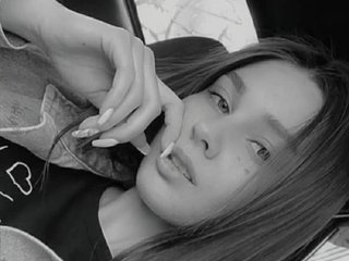 צ'אט וידאו ארוטי DonnaJust