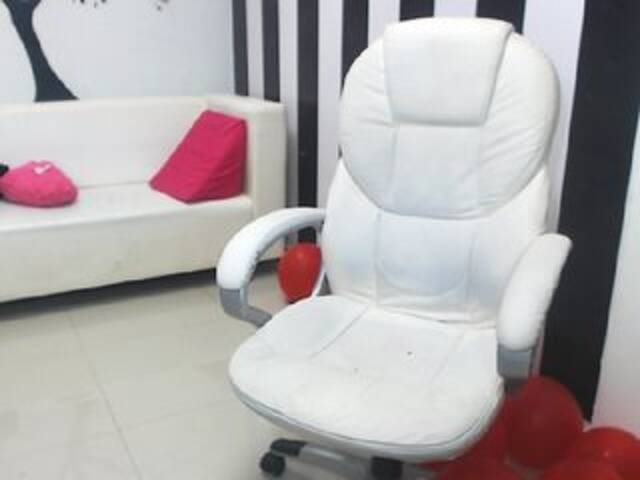 צילומי מסך משודרים Donnale