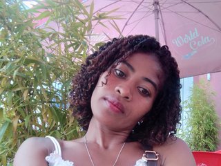 צ'אט וידאו ארוטי DonnelaQuin