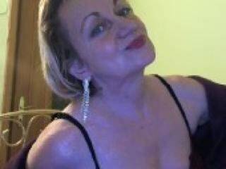 צ'אט וידאו ארוטי doryforyou