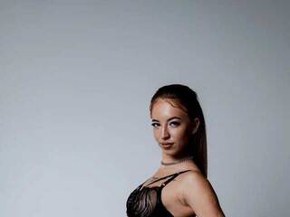 צ'אט וידאו ארוטי dreamyour69