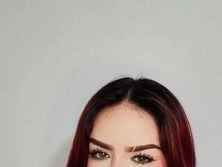 צ'אט וידאו ארוטי Dulce-Zoe