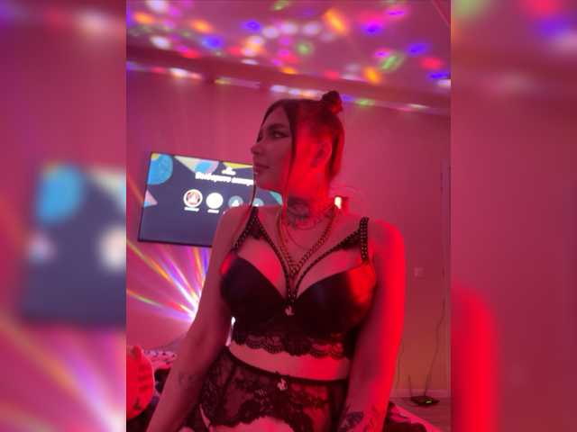 צילומי מסך משודרים MamacitaStunna