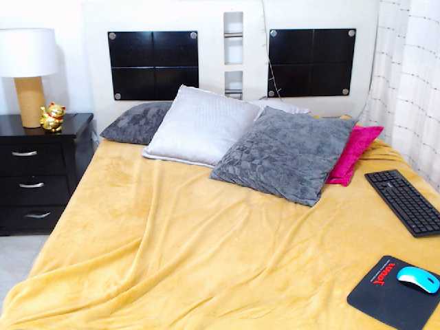 צילומי מסך משודרים EbonnyLovers