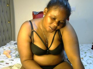 צ'אט וידאו ארוטי Ebonycatalia4