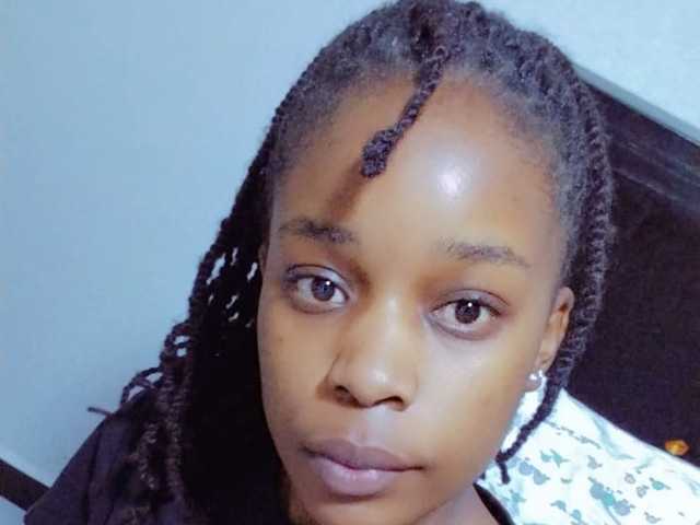 תמונה של הפרופיל Ebonylizzy