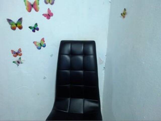 צילומי מסך משודרים ebonysabrina