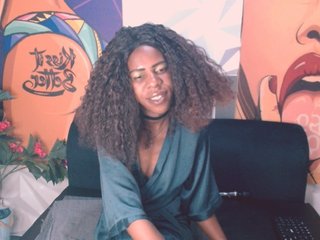 צ'אט וידאו ארוטי Ebonystorm