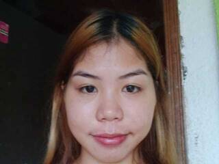 צ'אט וידאו ארוטי Edna2023