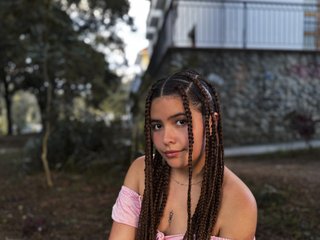 צ'אט וידאו ארוטי EimyAnistonCute