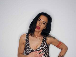 צ'אט וידאו ארוטי Elarein