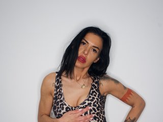 צ'אט וידאו ארוטי Elarein