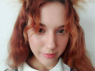 צ'אט וידאו ארוטי Elarika