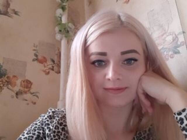 צילומי מסך משודרים ElegantBlonda