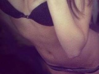 צ'אט וידאו ארוטי elen18