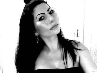 צ'אט וידאו ארוטי elenka29