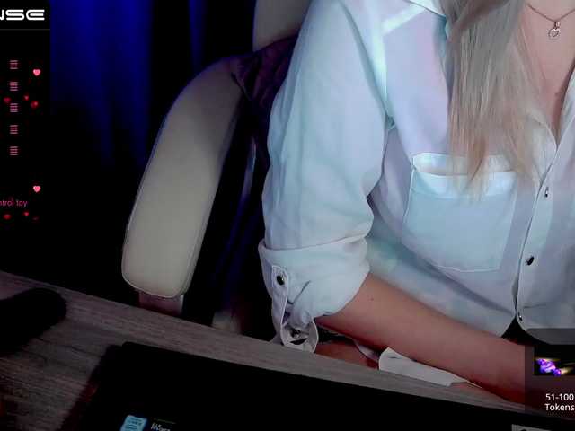 צילומי מסך משודרים Girl_Smile