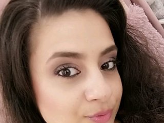 צ'אט וידאו ארוטי EliseEvi