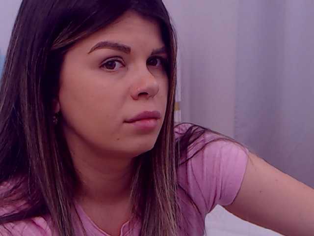 צילומי מסך משודרים EliseTyler