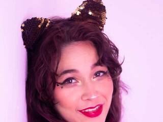 צ'אט וידאו ארוטי ElissaMontoya