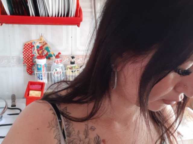 צילומי מסך משודרים ElizabetDior