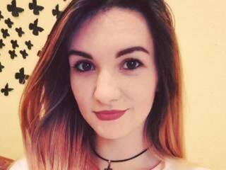 צ'אט וידאו ארוטי elizalia