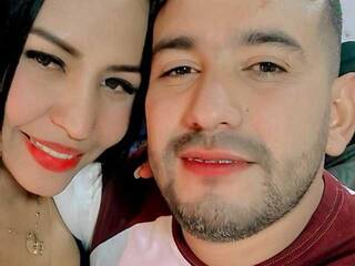 צ'אט וידאו ארוטי ElizAndRick