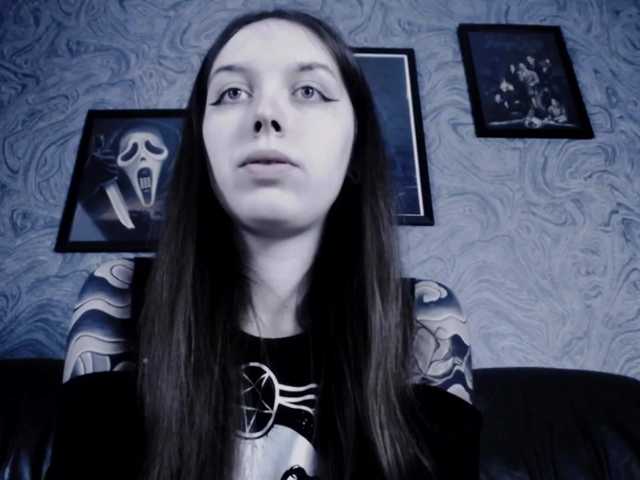 צילומי מסך משודרים EllaDark