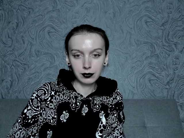 צילומי מסך משודרים EllaDark