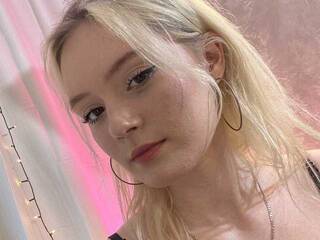 צ'אט וידאו ארוטי Ellefanning