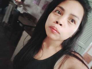 צ'אט וידאו ארוטי ellemich