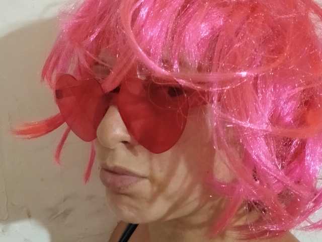 תמונה של הפרופיל EllenaA