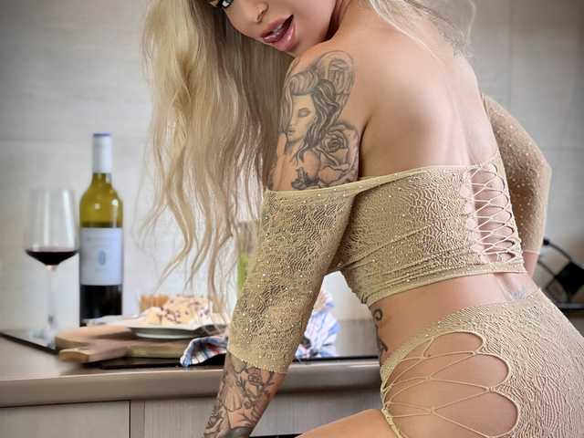 תמונה של הפרופיל EllieKarrX