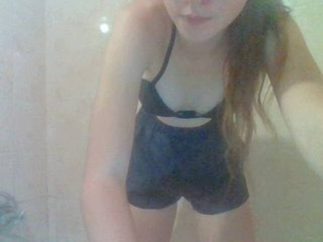 צילומי מסך משודרים Elligirl18