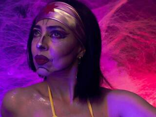 צ'אט וידאו ארוטי ElyssaGray